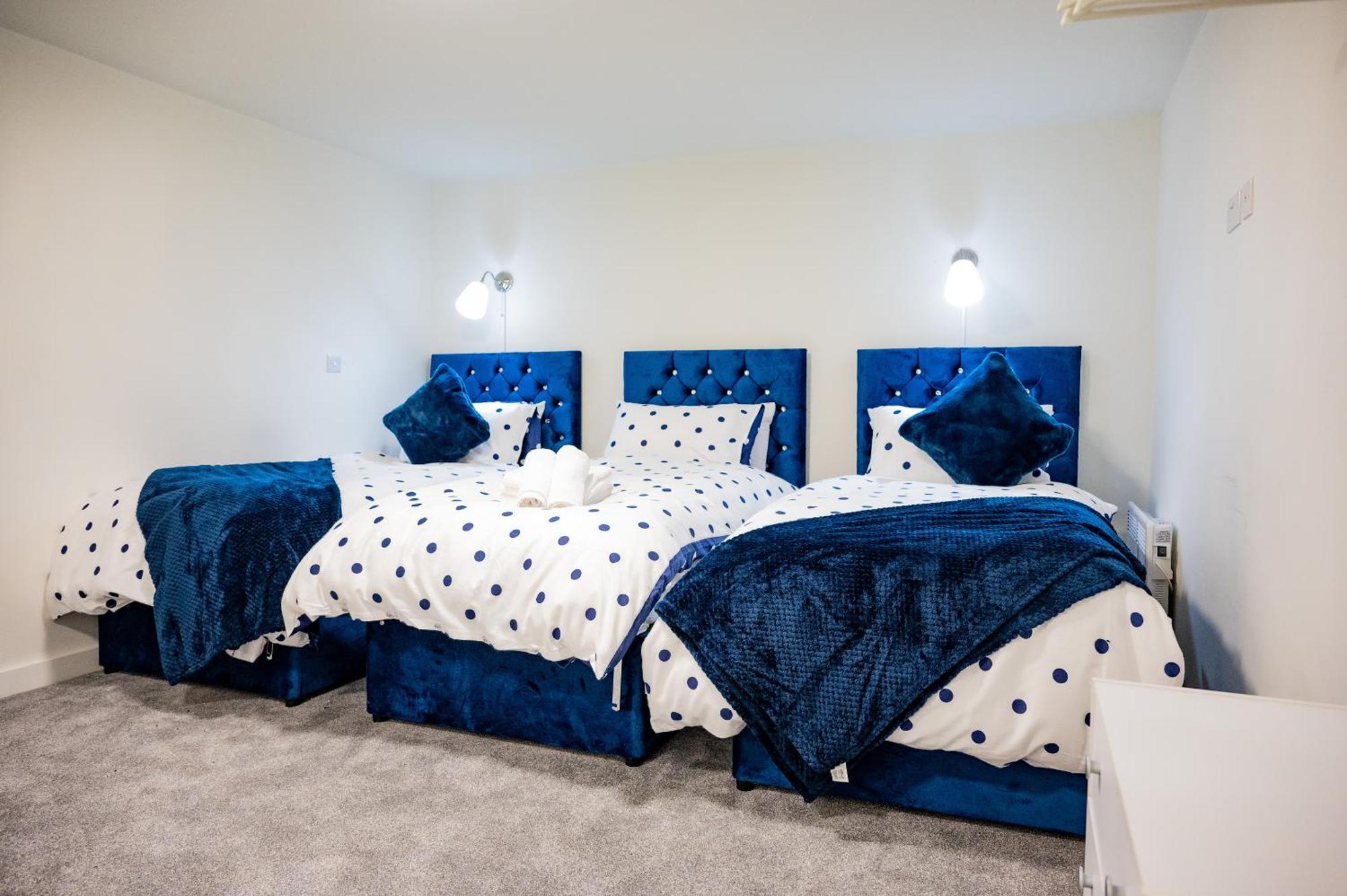 Basement Bliss Hideaway Apartment Bradford  Exterior photo