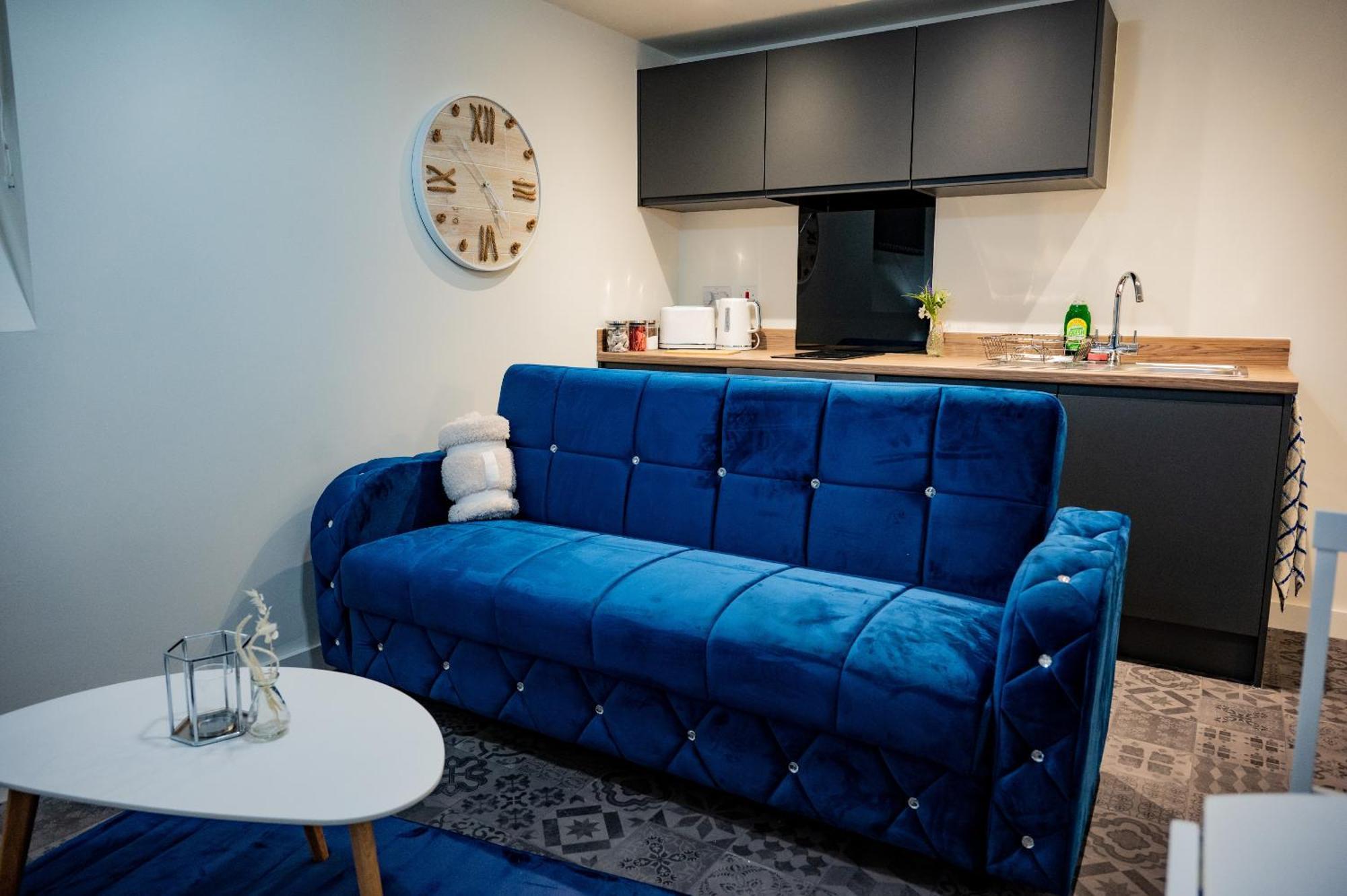 Basement Bliss Hideaway Apartment Bradford  Exterior photo